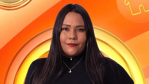 Após discurso de pobreza, web resgata luxos de Chaiany e pai milionário