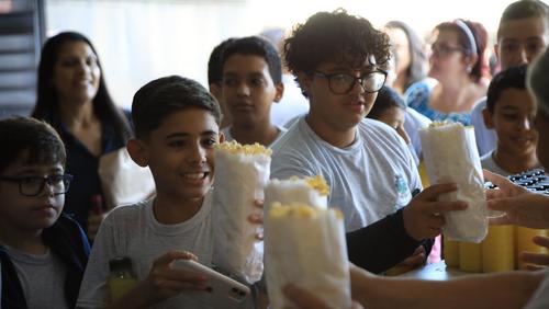 Projeto “A Escola vai ao Cinema” está de volta nesta terça-feira (24) na rede municipal de RP