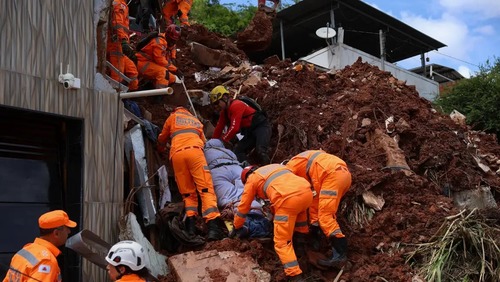 Chega a 46 o número de mortos nas chuvas na Zona da Mata Mineira