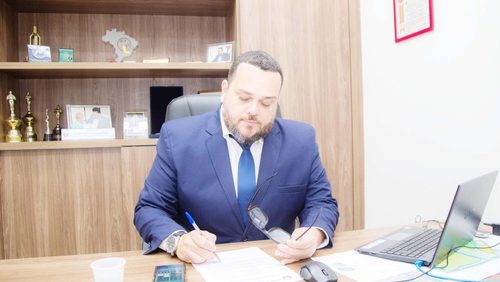 Defesa do vereador de Ribeirão Preto, Lincoln Fernandes, divulga Comunicado