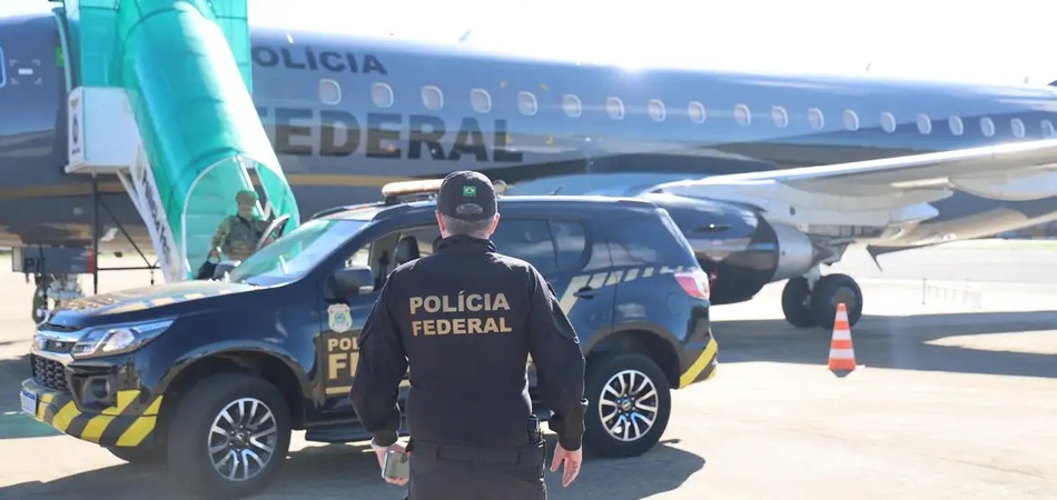 Mendonça autoriza uso de jatinho da PF para levar Vorcaro a depoimento