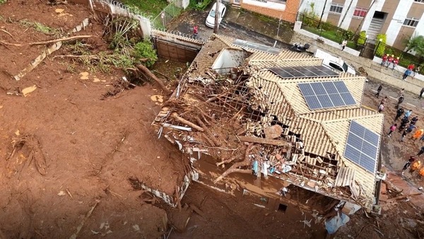 Corpo de menino é achado, e MG soma 72 mortos; Juiz de Fora encerra buscas