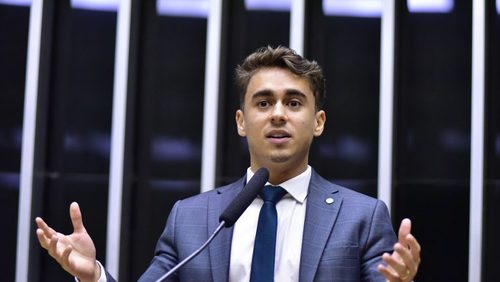 Nikolas admite voo em jatinho de dono do Banco Master em campanha eleitoral