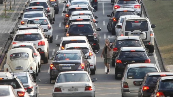 IPVA mais barato eleva emplacamentos em 24,7% no Paraná