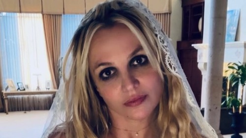 Britney Spears é presa por dirigir embriagada na Califórnia