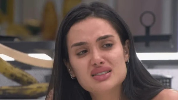 Jordana chora por favoritismo de Milena e Babu sela trégua com Ana Paula