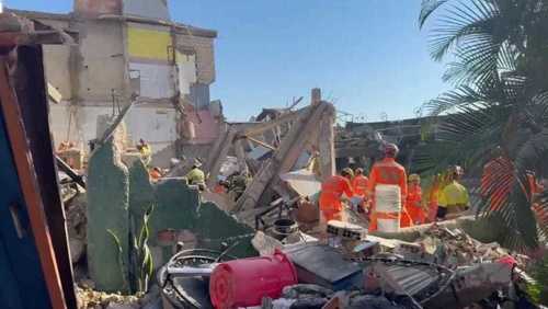 Bombeiros resgatam última vítima de escombros de lar de idosos em MG