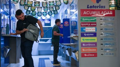 Mega-Sena acumula e prêmio principal vai para R$ 50 milhões