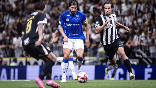 Briga generalizada na final do Campeonato Mineiro tem 23 expulsos