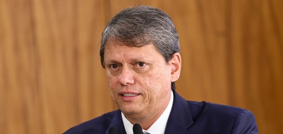 Tarcísio lidera com folga disputa pelo Governo de SP, aponta Datafolha
