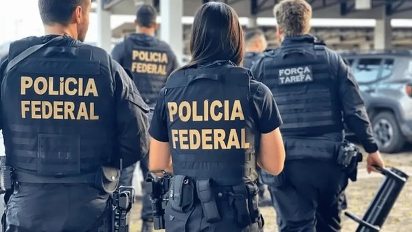 Delegado e policiais são presos por suspeita de extorquir traficantes do CV