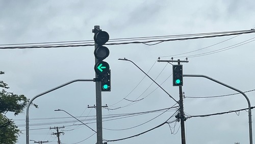 Novo semáforo começa a operar na zona Norte de Ribeirão Preto