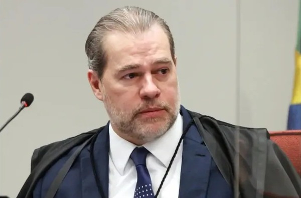 Dias Toffoli deixa relatoria de ação sobre a CPI do Banco Master