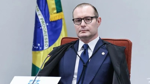 Zanin nega pedido para STF obrigar Câmara a instalar CPI do Master