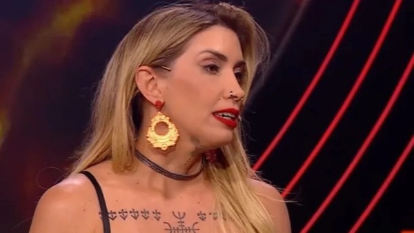 Marido de vítima de racismo no 'Big Brother Argentina' confronta expulsa