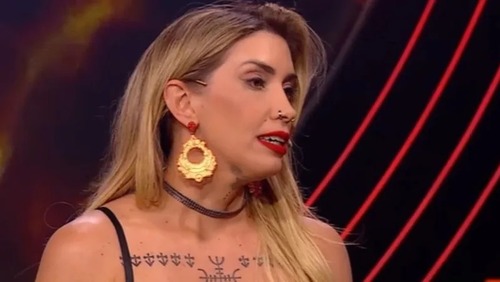 Marido de vítima de racismo no 'Big Brother Argentina' confronta expulsa