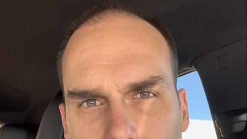 PF dá 15 dias para Eduardo se defender de processo por abandono de cargo