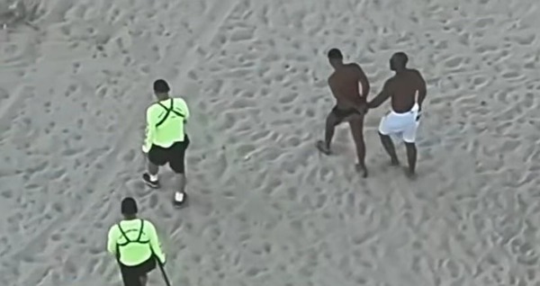 Polícia prende traficante foragido curtindo sol na praia de Copacabana