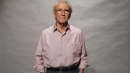 Juca de Oliveira é internado na UTI com pneumonia grave