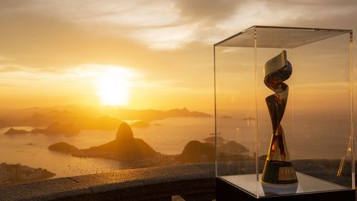 Fifa anuncia investimentos de R$ 4,2 bilhões na Copa Feminina de 2027