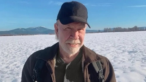 Qual a causa da morte de Chuck Norris? Saiba mais detalhes