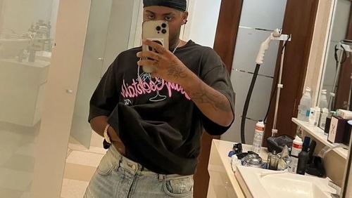 Orochi espanca influenciador em balada no Rio; veja vídeo