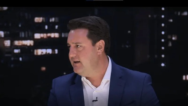 Ratinho Júnior anuncia que desistiu de candidatura à Presidência