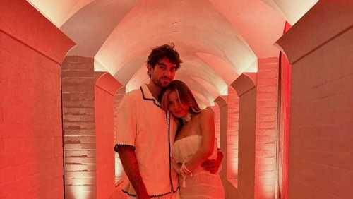 Giulia Be se casa com John Conor Kennedy em cerimônia íntima nos EUA