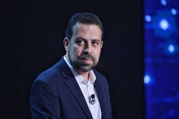 Boulos se reúne com caminhoneiros em meio à alta do preço do diesel