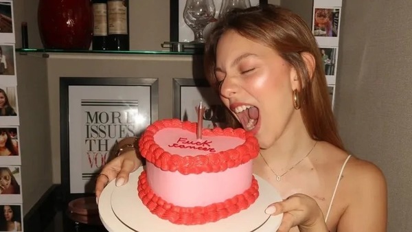 Neta de Carlos Alberto de Nóbrega celebra 25 anos enquanto trata câncer