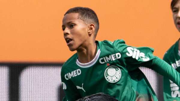Novo Endrick? Espanhóis se encantam com joia da base do Palmeiras