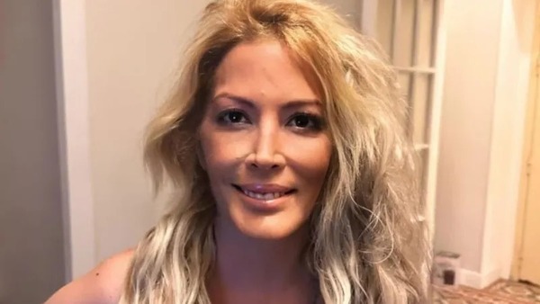 Campeã do 'Big Brother' da França é encontrada morta em casa