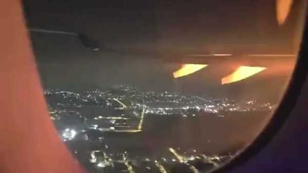 Estudante relata tensão após explosão no motor de avião: "Foi desesperador"