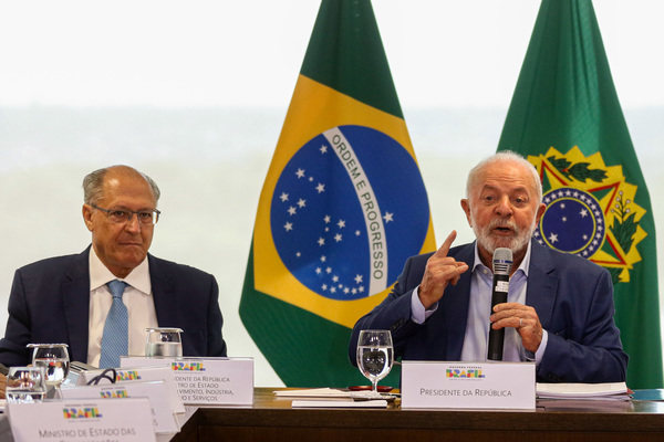Lula confirma Alckmin como vice em pré-candidatura à reeleição