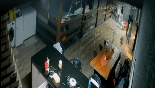 VÍDEO: mulher mata assaltante a tiros e marido é baleado durante roubo