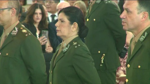 Exército Brasileiro promove a primeira mulher general de sua história