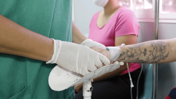 Lei garante folga para exames e obriga empresas a informar vacinação