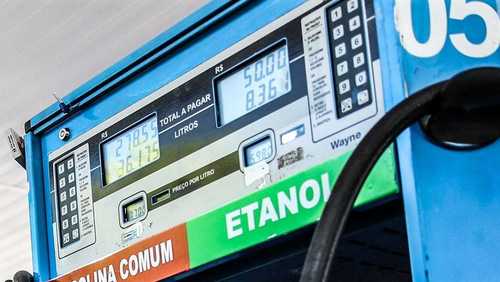 Preço do etanol sobe em 10 Estados, cai em 10 e no DF e fica estável em 5