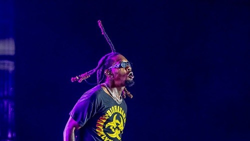 Rapper Offset é baleado em cassino dos EUA, diz site