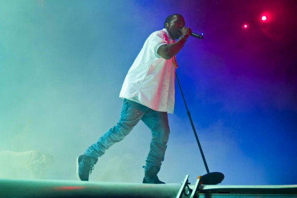 Kanye West é impedido de entrar no Reino Unido e festival é cancelado