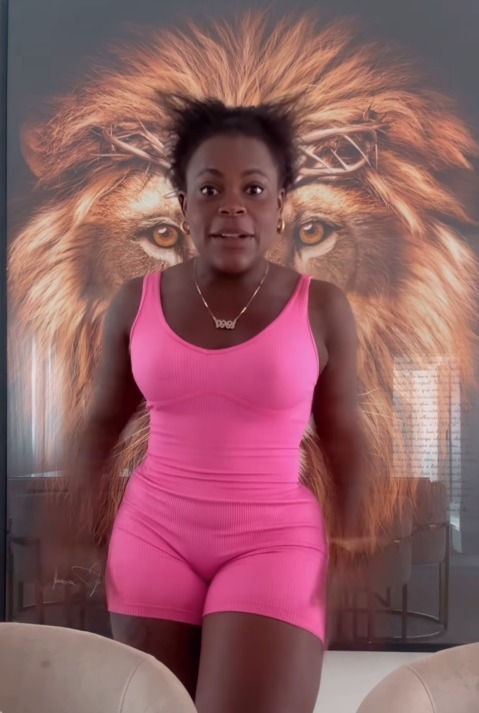 Jojo Todynho se revolta com cabelo natural