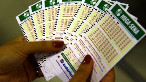 Mega-Sena acumula e prêmio principal vai para R$ 20 milhões