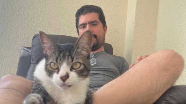 Quase 1 ano após AVC, YouTuber Pirulla reaparece nas redes sociais