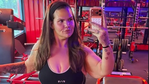 Thais Carla fala da mudança do corpo após emagrecer 85kg