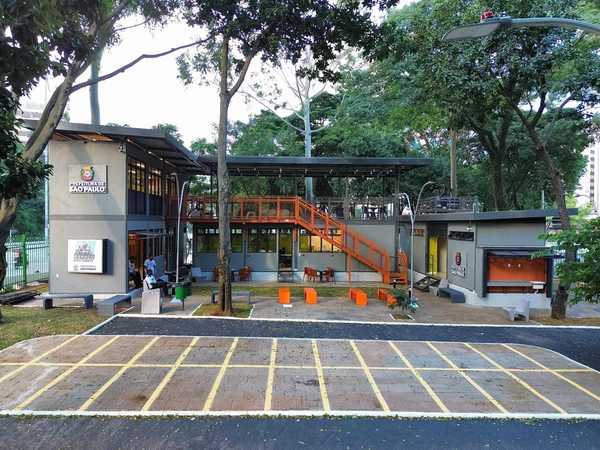 Prefeitura de SP inaugura 1º ponto de apoio para motoboys na Paulista