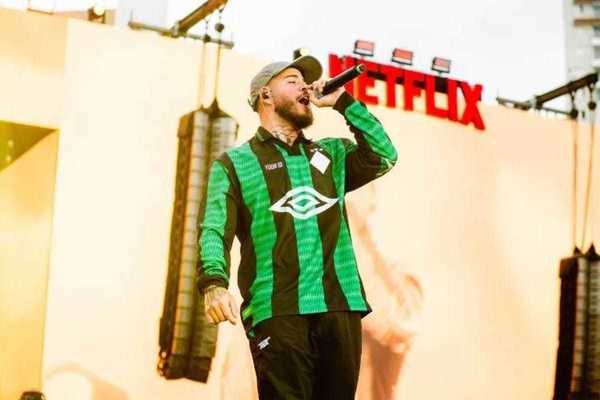 Jottapê é internado após desmaio por crise de ansiedade