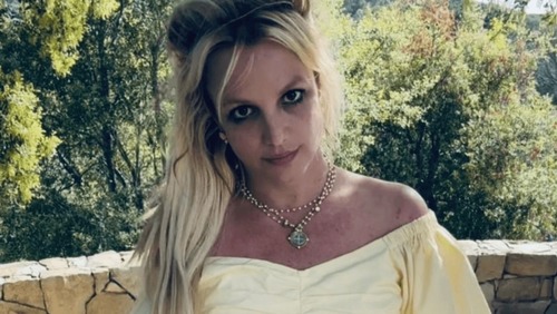 Britney Spears é internada em clínica de reabilitação; entenda o caso