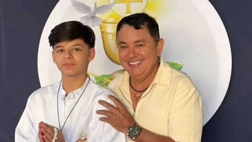 Filho de Cristiano Araújo surge em clique raro e semelhança chama a atenção