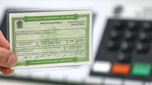 Apenas 31% dos jovens tiraram título de eleitor até fevereiro