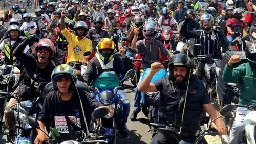 Câmara cancela votação de PL dos Aplicativos após protestos de motoristas